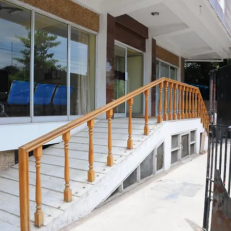Lloyds Serviced Apartments, Near Music Academy-3
