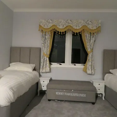 Craigievar Guest House-2