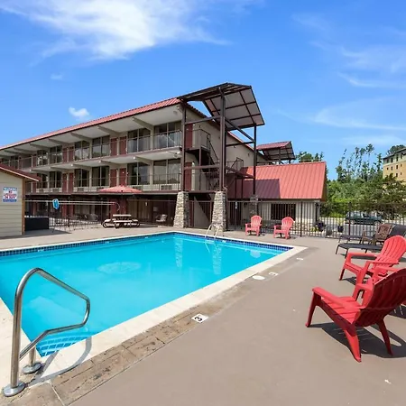 Econo Lodge-3