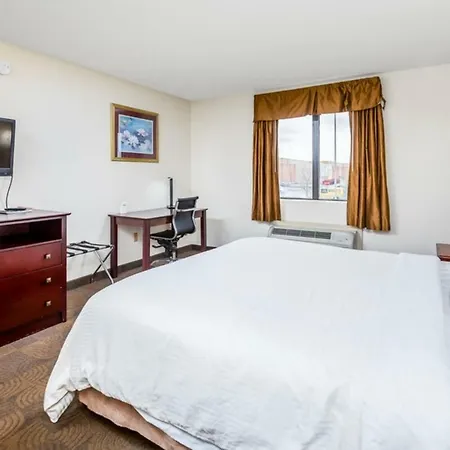 Best Western Plus D'Iberville-3