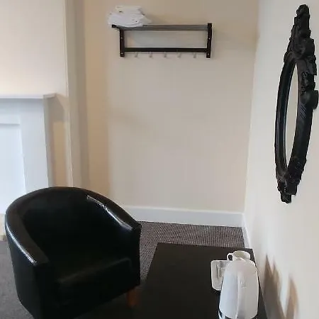 Mayfair Guest House-2