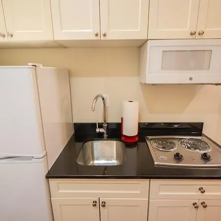 Studio Plus - 2 Bedroom Apartment In Midtown-2