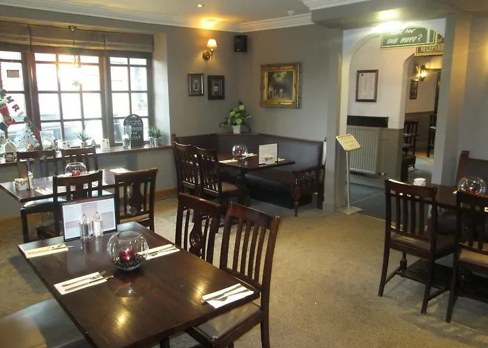 Laird And Dog Inn Lasswade