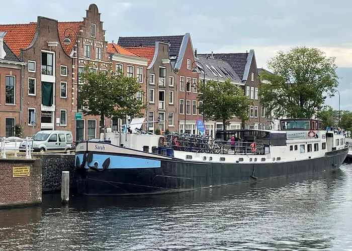 Hotelboat Sarah Amsterdam