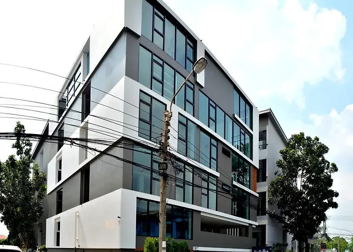 Fullrich Residence Bangkok