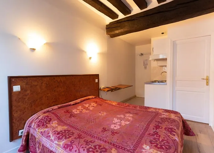 Residence De Bourgogne Paris