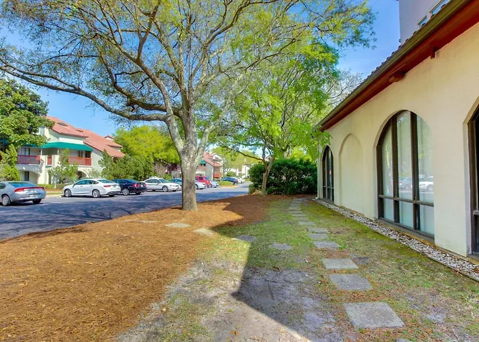 The Inn At St. Thomas Square # 1205B Panama City Beach