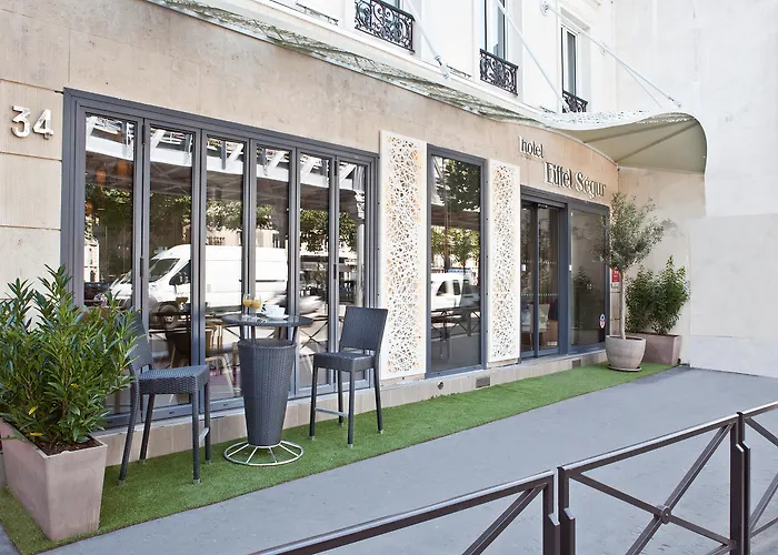 Hotel Eiffel Segur Paris