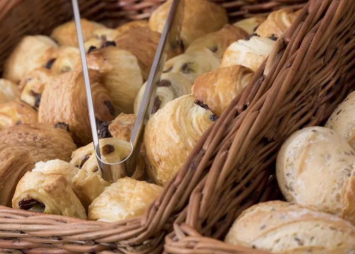 Libertel Canal Saint Martin Paris