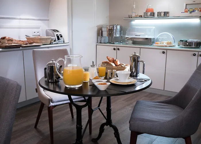 Hotel Madeleine Haussmann Paris