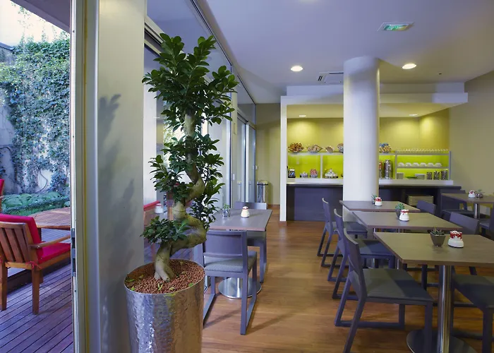 Citadines Montparnasse Paris Aparthotel