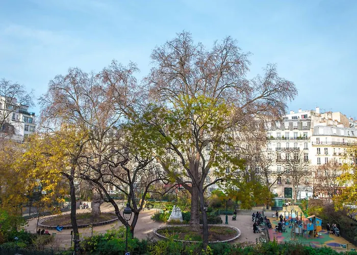 Hotel Montholon Paris