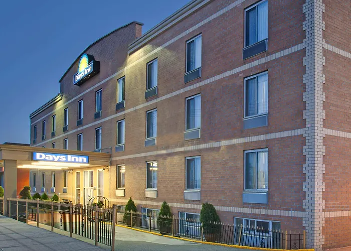 Days Inn By Wyndham Jamaica / Jfk Airport New York