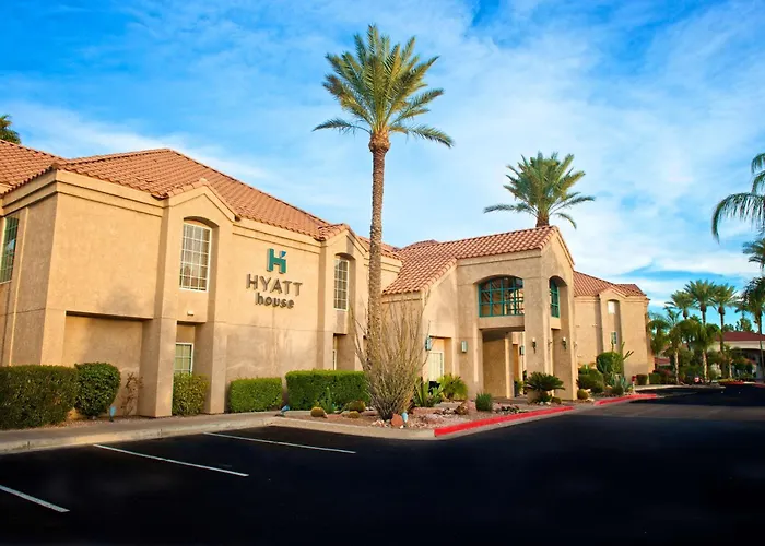 Hyatt House Scottsdale Old Town Hotel