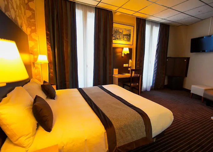 Hotel Des Trois Gares Paris