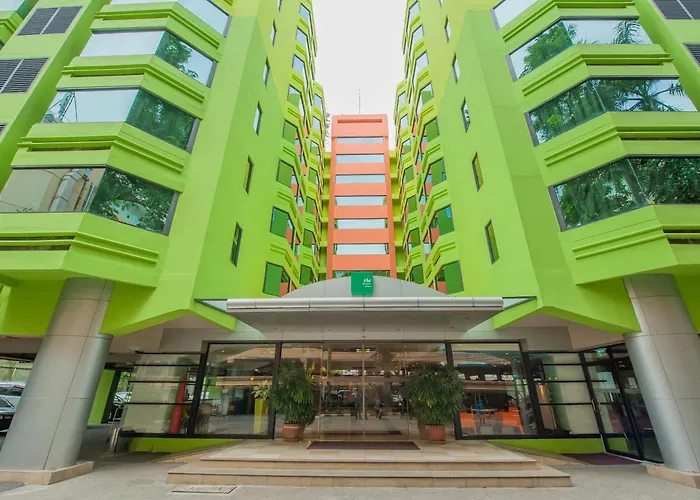 The Seasons Bangkok Huamark