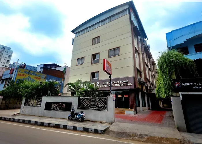 Sekaran Hotel Omr Chennai