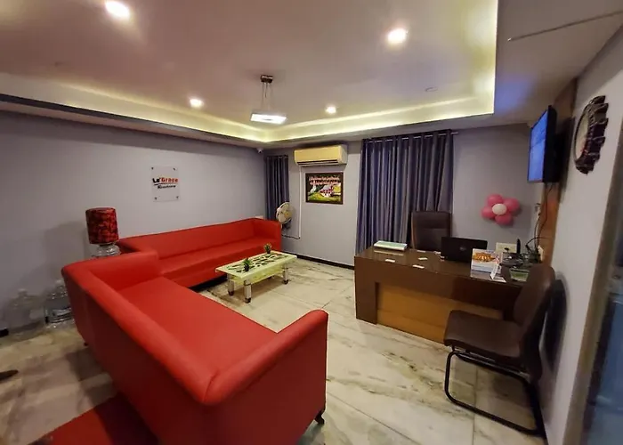 Le Grace Annasalai Hotel Chennai