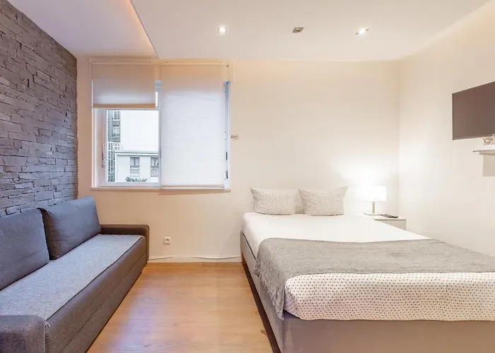 Victor Hugo Flat Apartment Paris