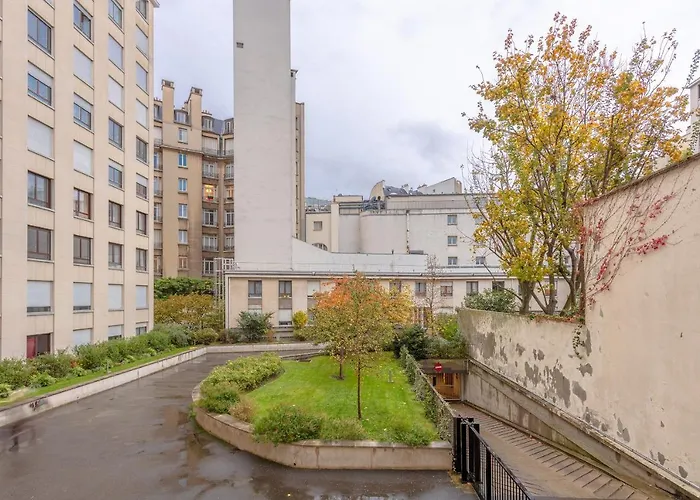 Victor Hugo Flat Apartment Paris