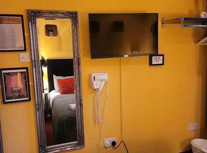 The Residence - No 8 Edinburgh