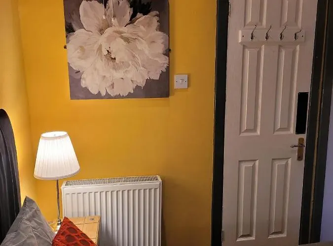 The Residence - No 8 Edinburgh