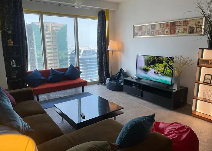 Travelers Backpackers Hostel Dubai