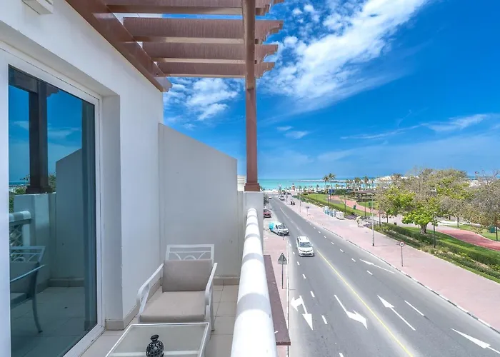 Beach Walk Boutique Jumeirah Dubai
