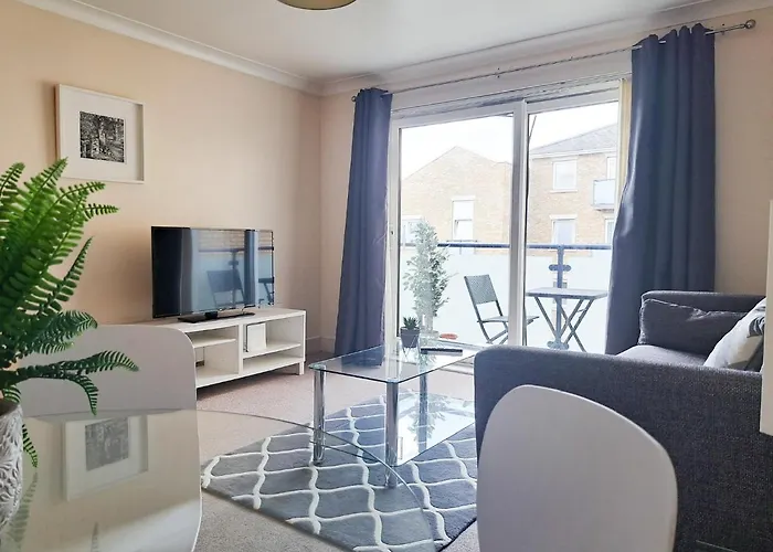 Wimbledon Apartment London
