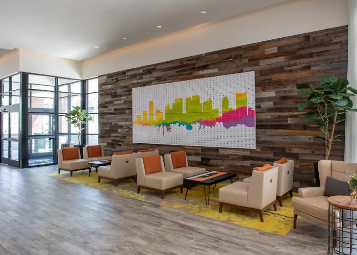 Holiday Inn & Suites Nashville Downtown - Broadway By Ihg