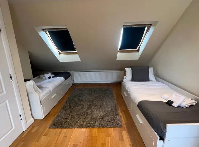 Stunning House 15 Min From Wembley Arena Hotel London