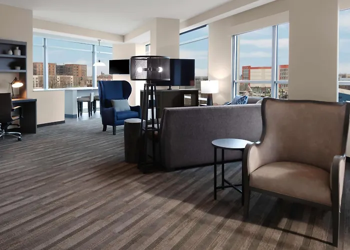 Hyatt House Nashville Downtown-Convention Center