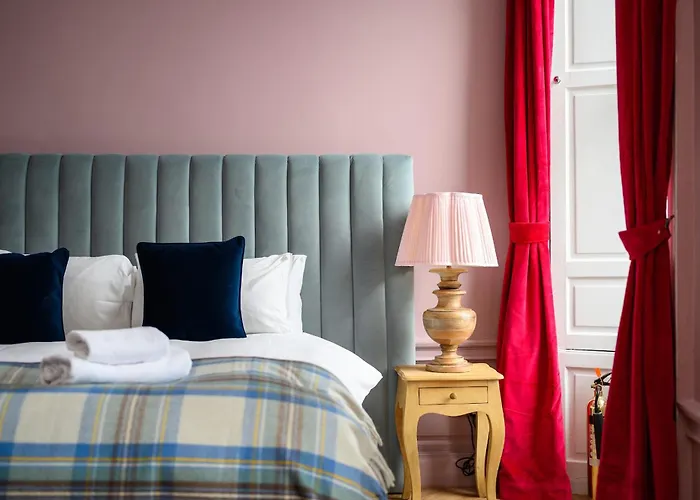 Queen Charlotte Guesthouse Edinburgh