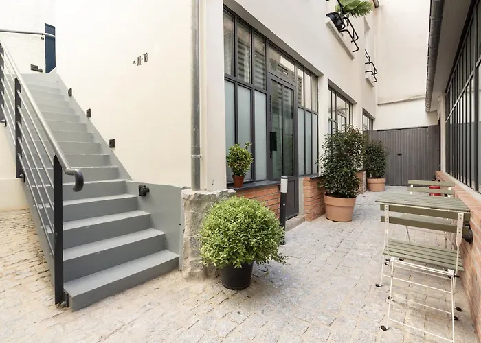 District Nation Hotel Paris