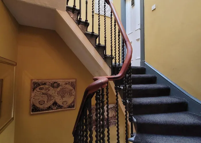 Stay - Gilmore Guesthouse Edinburgh