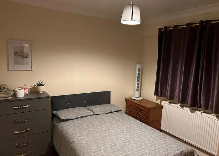 Sw17 7Ls Hotel London