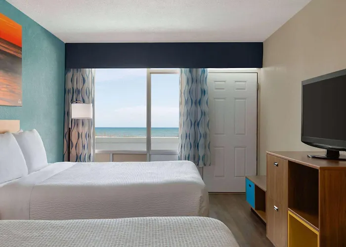 Days Inn By Wyndham Myrtle Beach-Beach Front