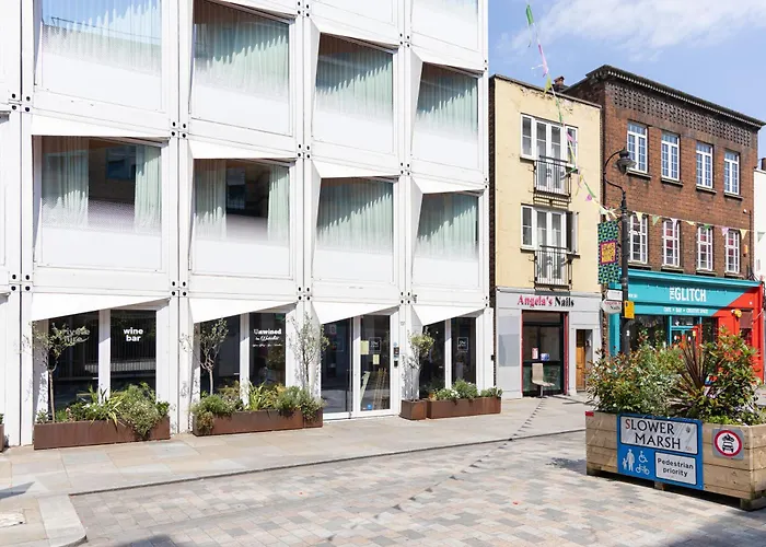 Stow Away Waterloo Hotel London