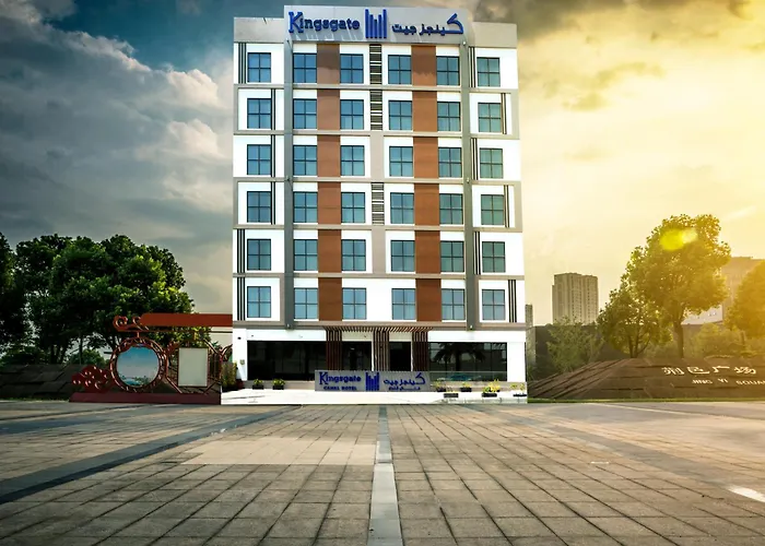 Kingsgate Canal Hotel By Millennium Dubai