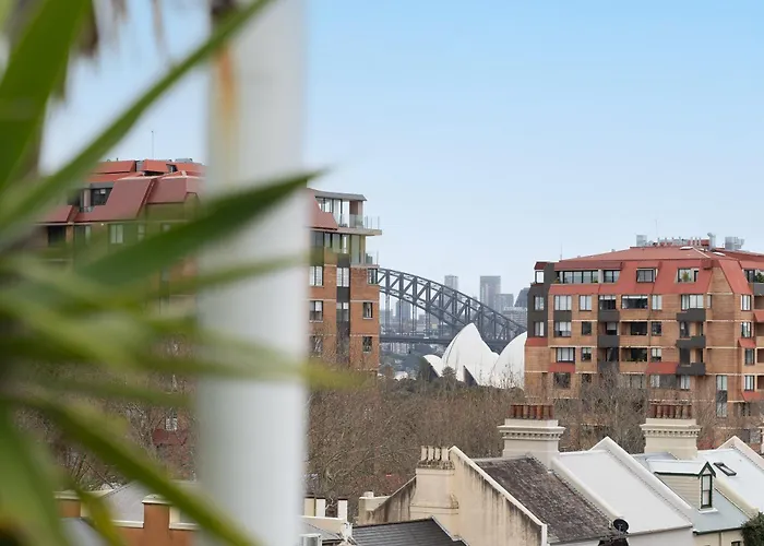 Tequila Sunrise Potts Point Hostel Sydney