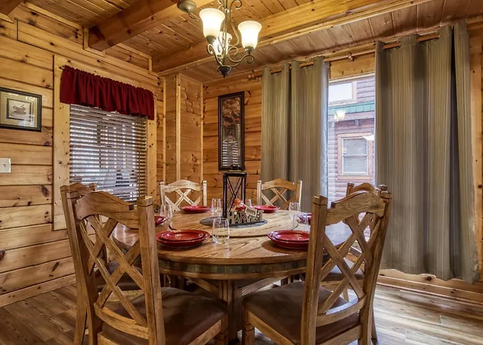 Whispering Creek #302 Villa Pigeon Forge