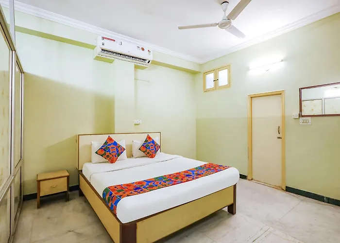 Fabexpress Sunshine Residency - Nr Avm Film Studio Chennai