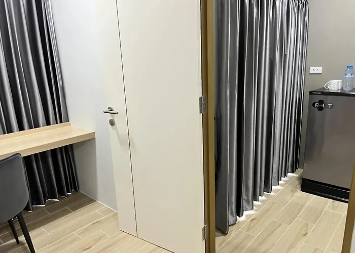 Zayn Express & Suites Bangkok