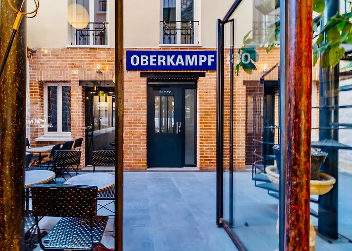Fraternity-Hotel Paris