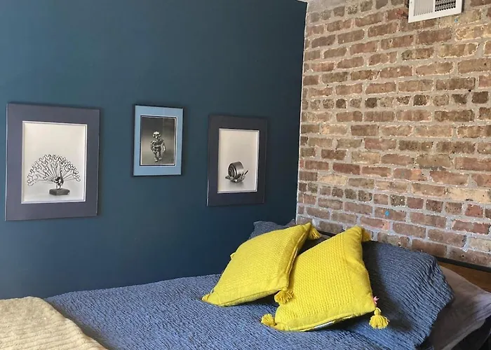 Dorothy'S Bed & Breakfast Chicago