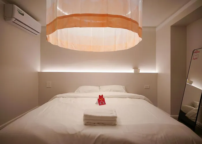 Abc Bangkok Rca Hotel