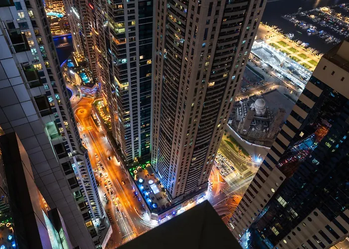 Dhostels - Marina Palm View Dubai