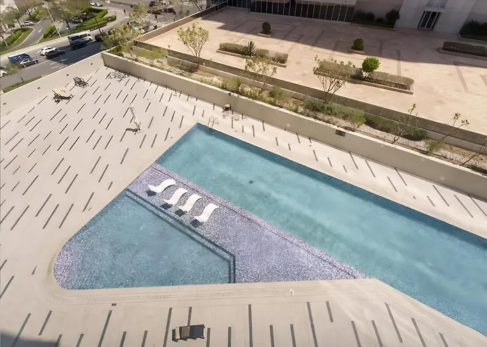 Marquise Square Tower Luxury App'S Hotel Dubai