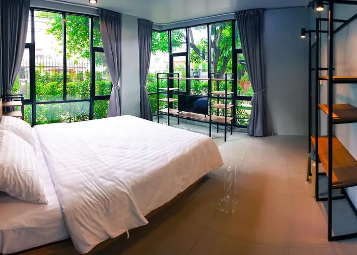 Bed Garden 26 Hostel Bangkok