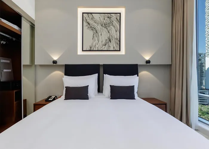 Holiday Inn Dubai Jumeirah Village Circle By Ihg